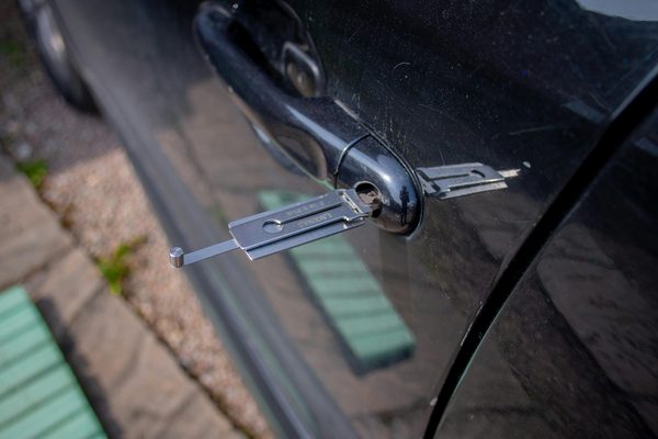 Serrurier automobile à Draguignan : votre solution d'urgence