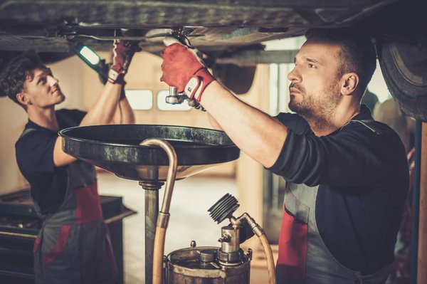 Prix d’une vidange : combien cela coûte vraiment ?